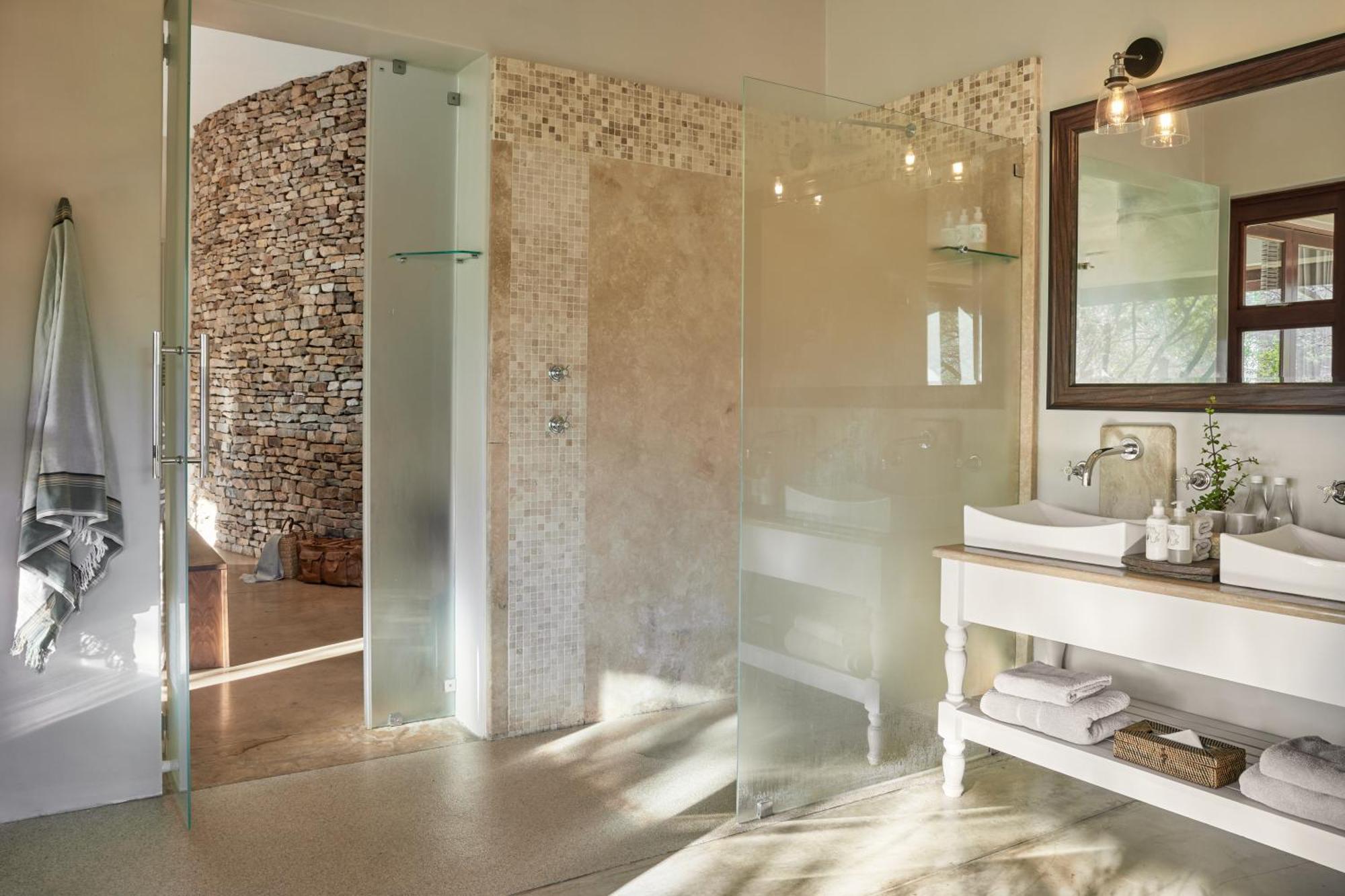 Kwandwe Private Game Reserve - Melton Manor เกรแฮมส์ทาวน์ ภายนอก รูปภาพ